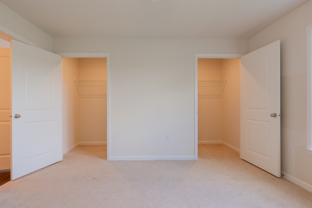 Max Meadows, Virginia 24360, United States, 3 Bedrooms Bedrooms, ,2 BathroomsBathrooms,Residential,Active,231024