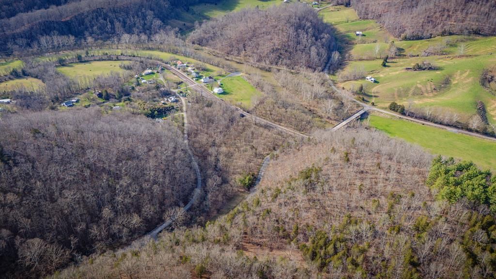 Photo of TBD Carterton Pl #NA, Lebanon, VA 24266 (MLS # 109216)