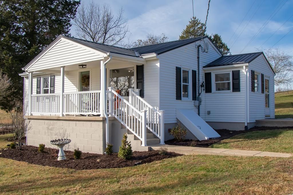 Photo of 2111 Island Road, Blountville, TN 37617 (MLS # 104283)