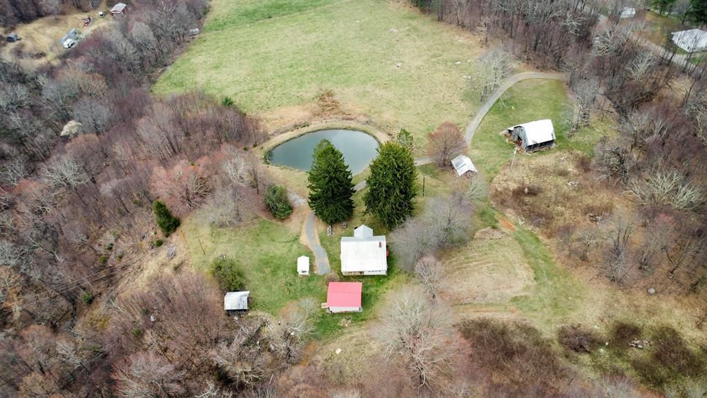 Photo of 984 Cloverdale Lane, Independence, VA 24348 (MLS # 109407)