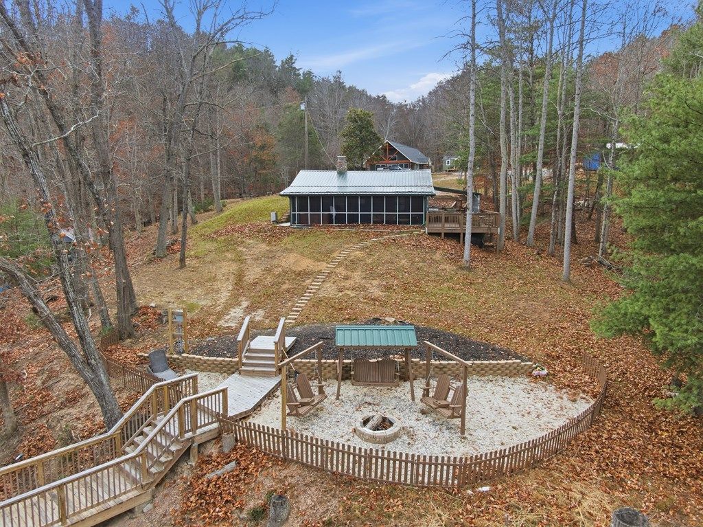 Photo of 4220 Byrd Lodge Rd, Radford, VA 24141 (MLS # 104209)