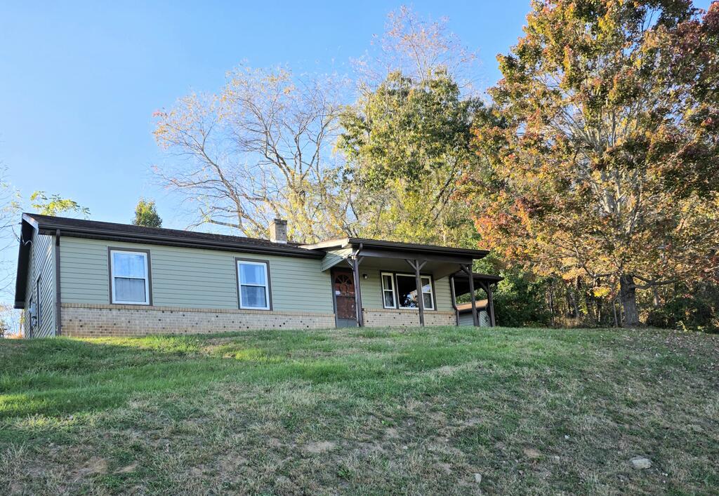 Photo of 155 NE Sheep Grove Rd, Fries, VA 24330 (MLS # 112429)