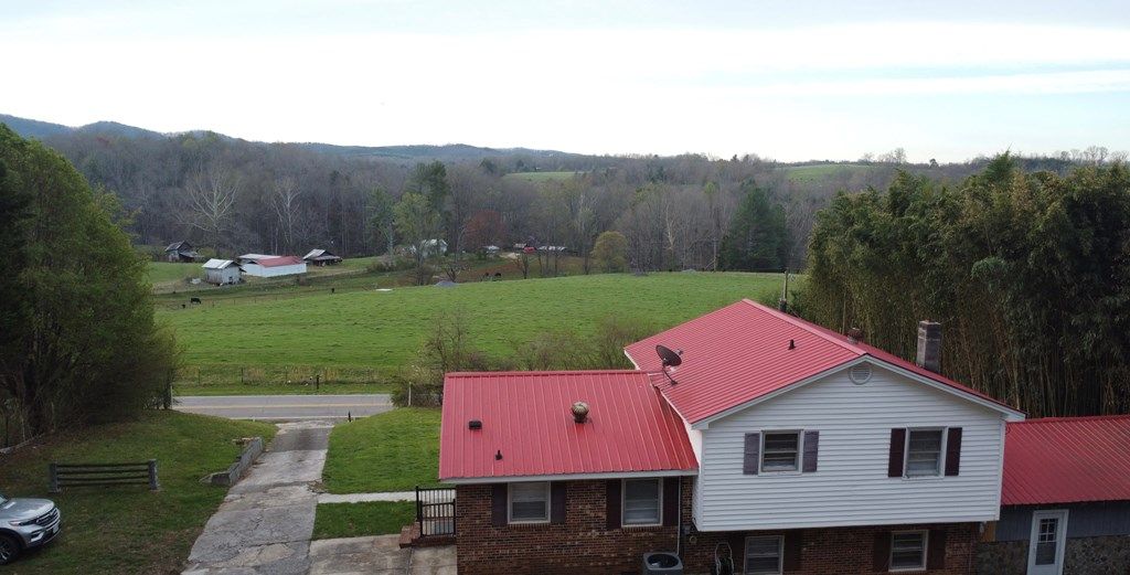 Photo of 549 Ararat Hwy, Ararat, VA 24053 (MLS # 109378)