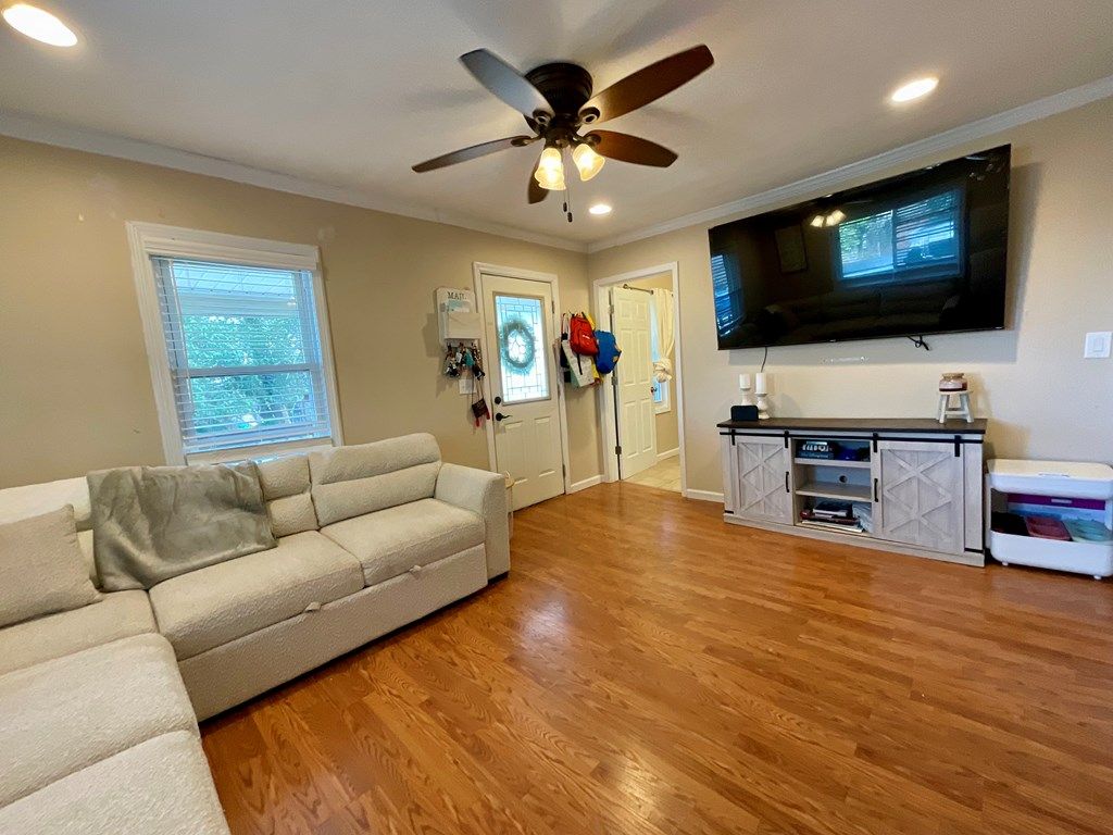 Photo of 106 1st Ave, Galax, VA 24333 (MLS # 109249)