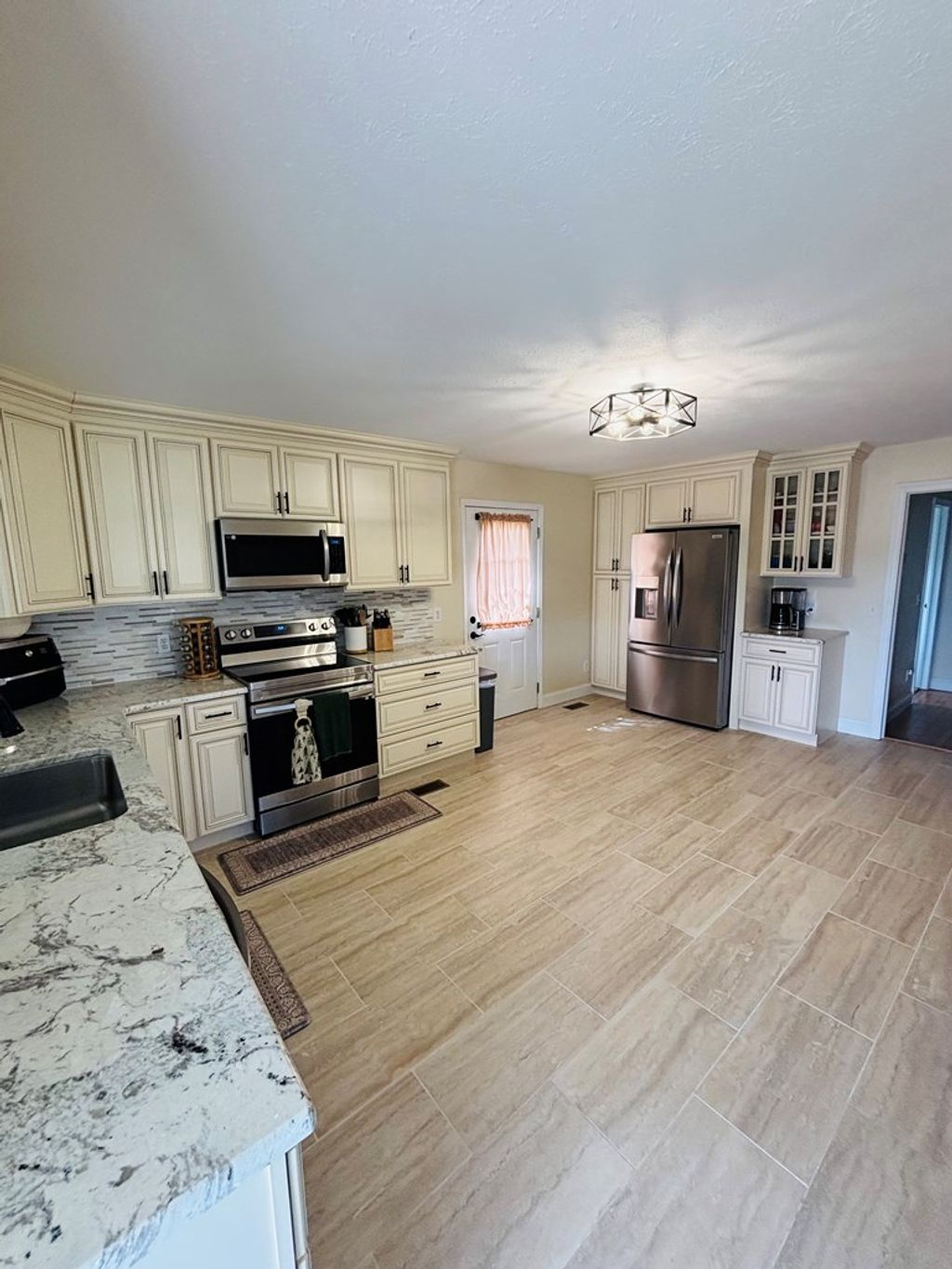 Photo of 9430 Spring Valley Rd, Fries, VA 24330 (MLS # 103727)