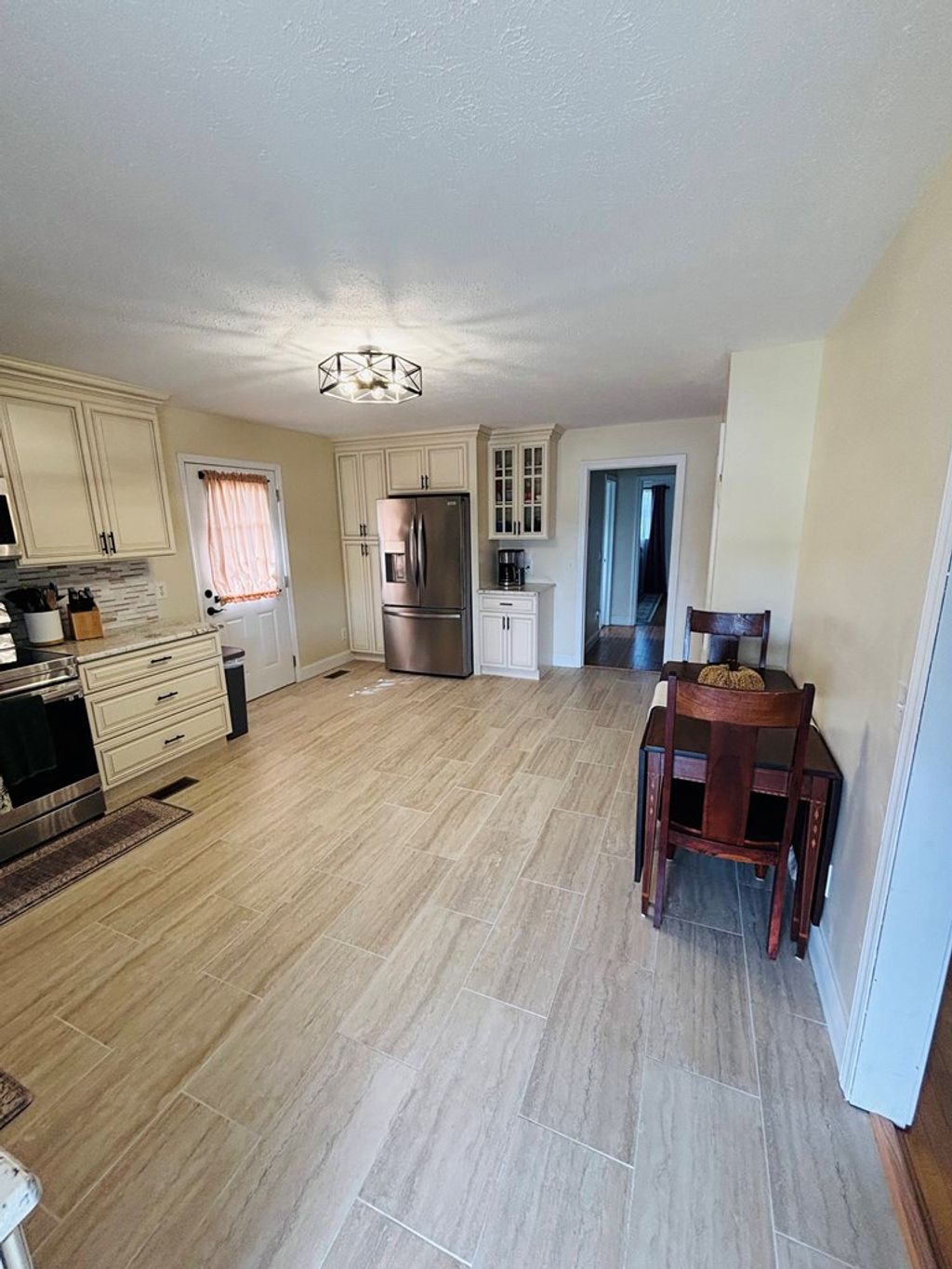 Photo of 9430 Spring Valley Rd, Fries, VA 24330 (MLS # 103727)