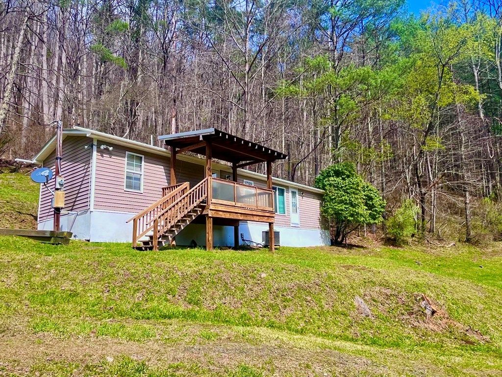Photo of 1252 Huff Hill Rd, Hillsville, VA 24343 (MLS # 109493)