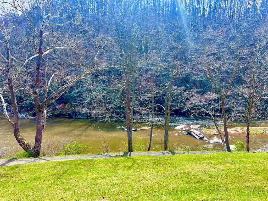 Photo of 1252 Huff Hill Rd, Hillsville, VA 24343 (MLS # 109493)