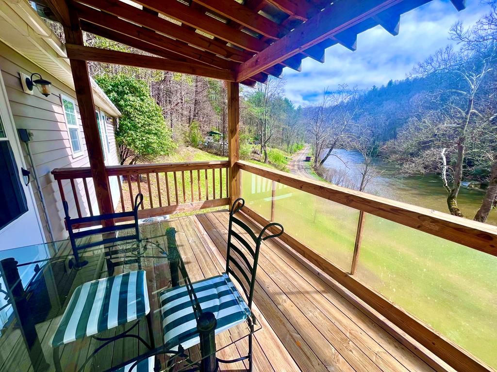 Photo of 1252 Huff Hill Rd, Hillsville, VA 24343 (MLS # 109493)