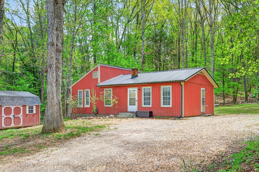 2531 Dry Road