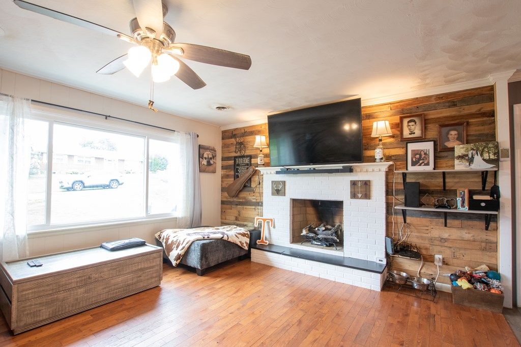 Photo of 19201 Moulin St, Abingdon, VA 24210 (MLS # 110339)
