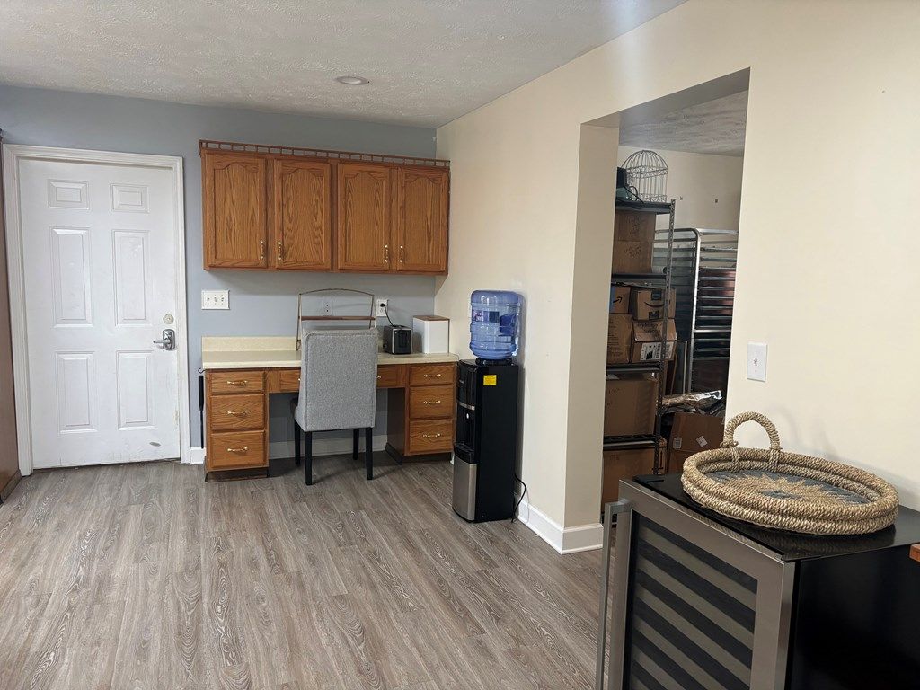 Photo of 955 Wakefield Drive, Pounding Mill, VA 24637 (MLS # 104645)