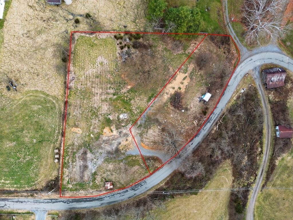 Photo of 33417 Seven Springs Road #42A, 42, Glade Spring, VA 24340 (MLS # 104616)