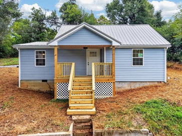 501 Scott Street Pulaski VA 24301