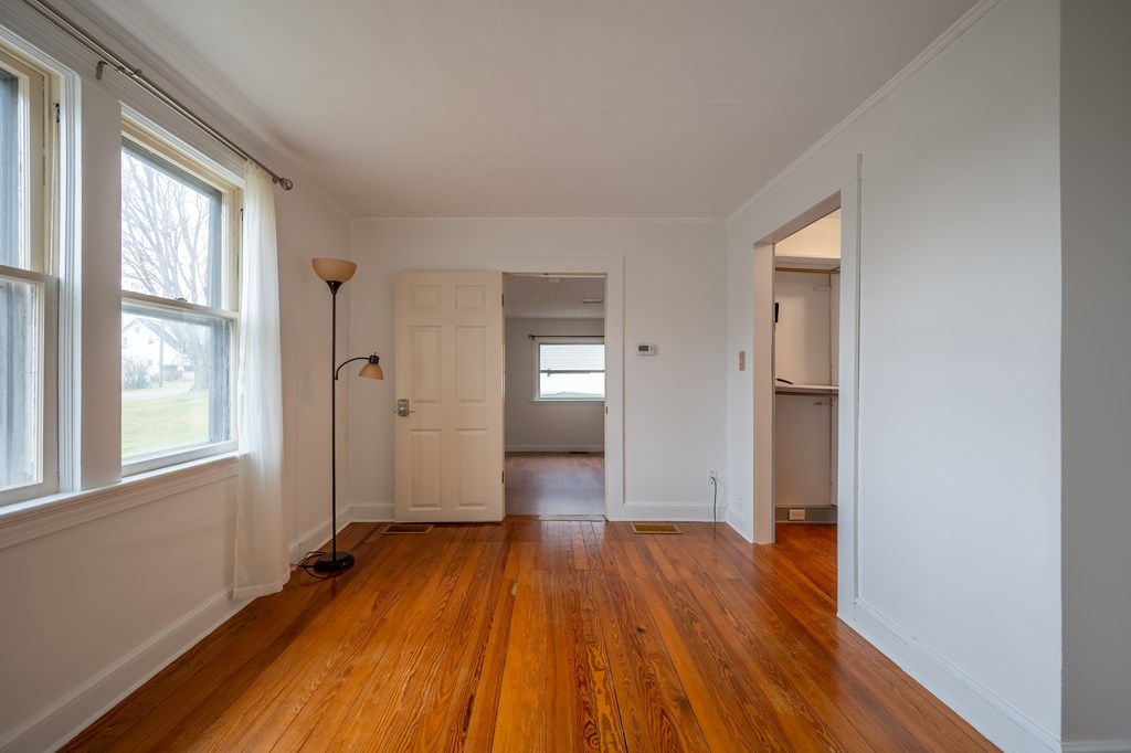 Radford, Virginia 24141, United States, 3 Bedrooms Bedrooms, ,1 BathroomBathrooms,Residential,Active,247887