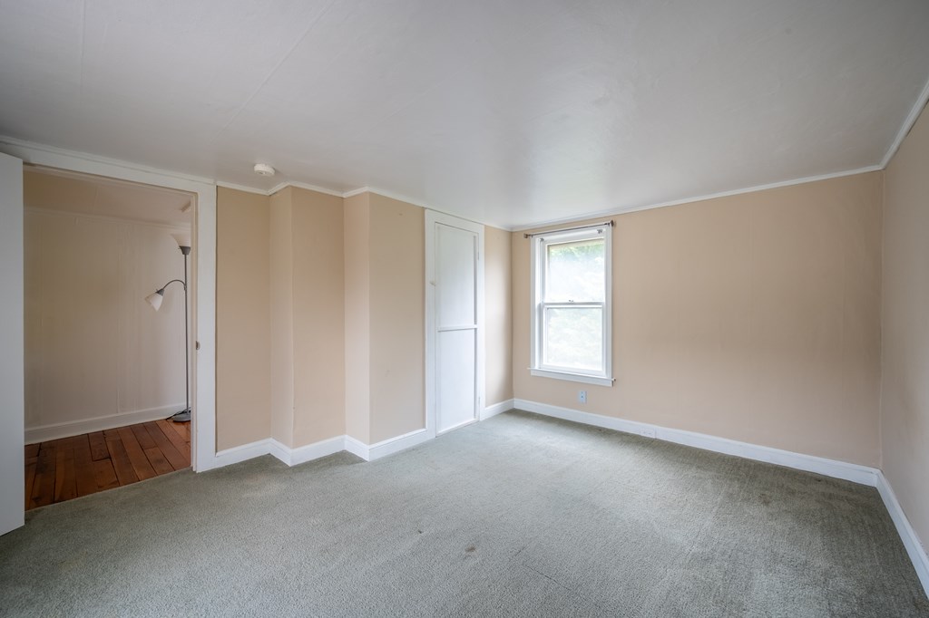 Radford, Virginia 24141, United States, 3 Bedrooms Bedrooms, ,1 BathroomBathrooms,Residential,Active,247887