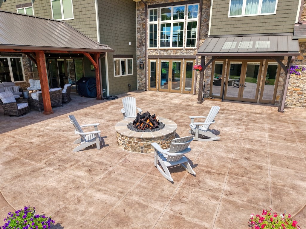 934 Hummingbird Ln