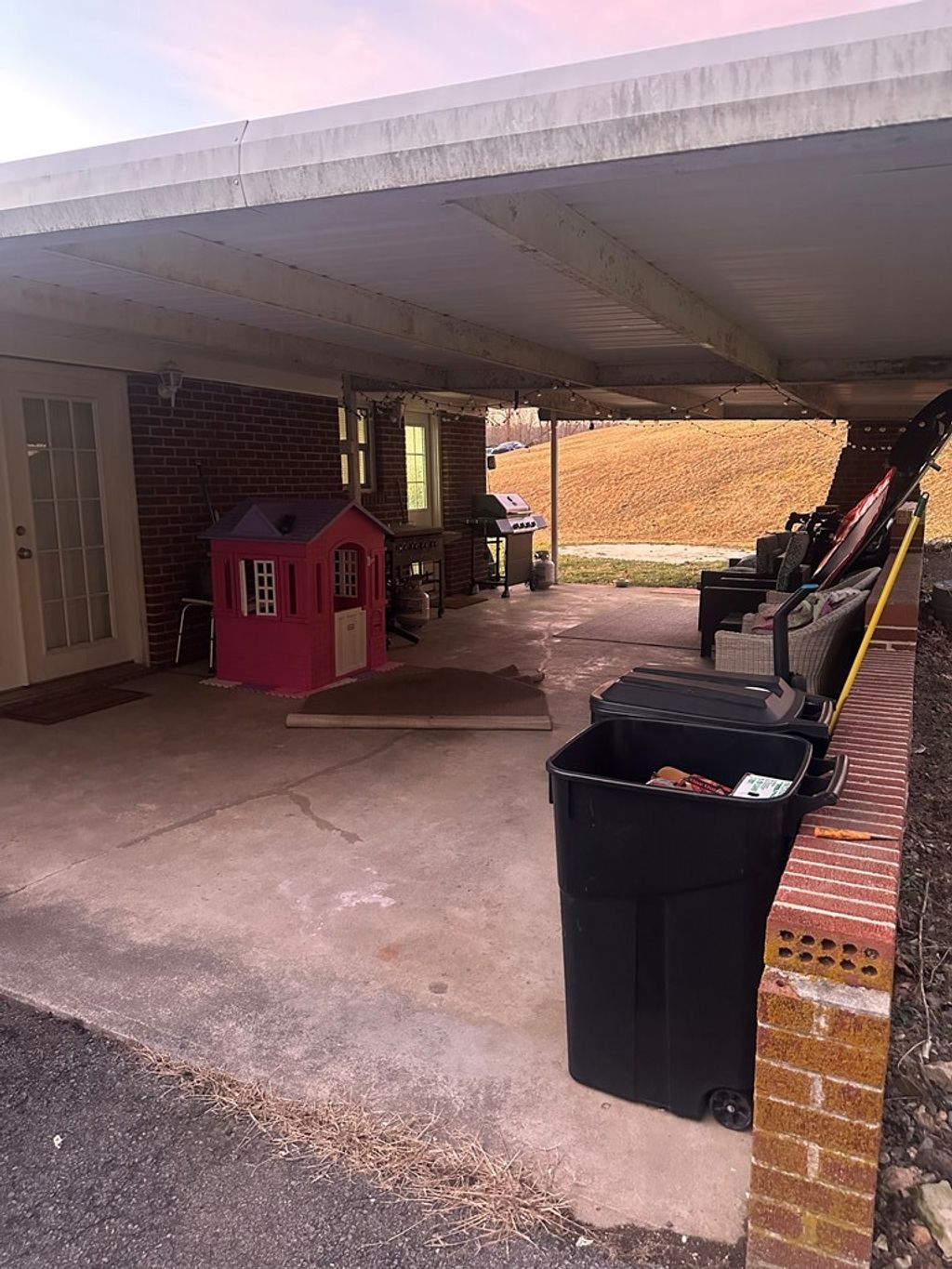 Photo of 120 Stapleton St, Pounding Mill, VA 24637 (MLS # 104512)