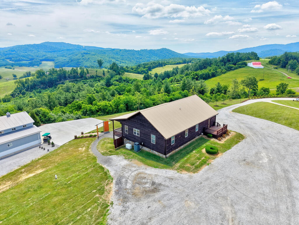 639 Wagon Wheel Rd.
