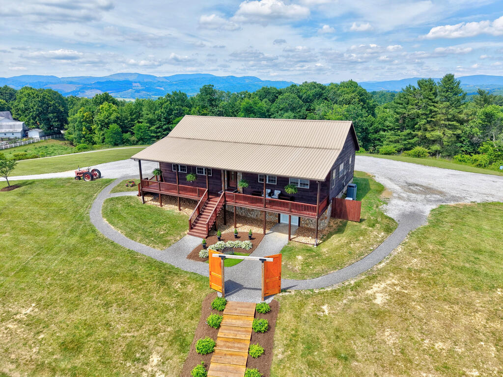 639 Wagon Wheel Rd.