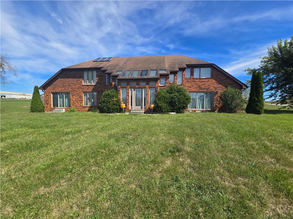 Photo of 1404 Radio Dr, Rural Retreat, VA 24368 (MLS # 103746)