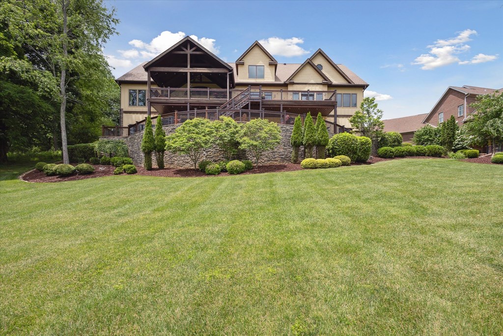 Abingdon, Virginia 24211, United States, 7 Bedrooms Bedrooms, ,7 BathroomsBathrooms,Residential,Active,109832