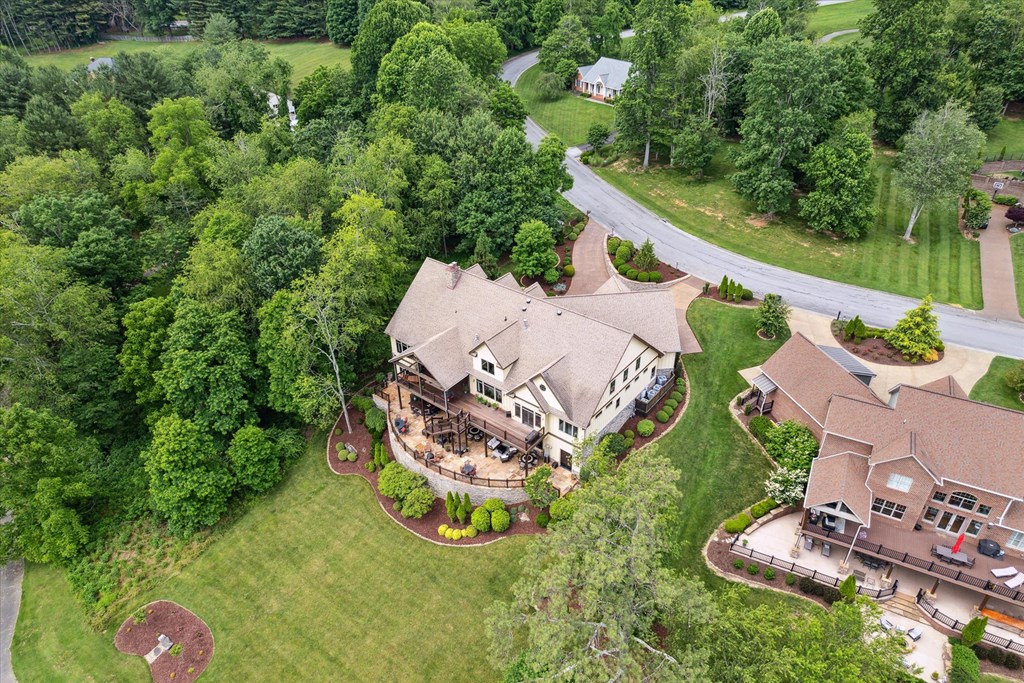 Abingdon, Virginia 24211, United States, 7 Bedrooms Bedrooms, ,7 BathroomsBathrooms,Residential,Active,109832