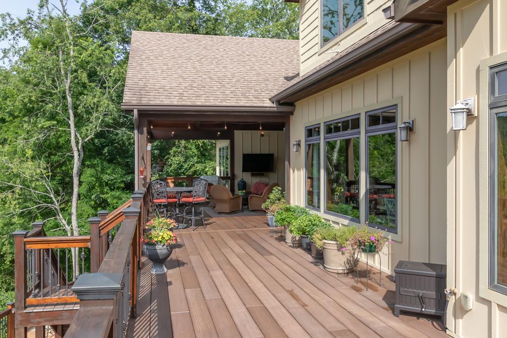 Abingdon, Virginia 24211, United States, 7 Bedrooms Bedrooms, ,7 BathroomsBathrooms,Residential,Active,109832