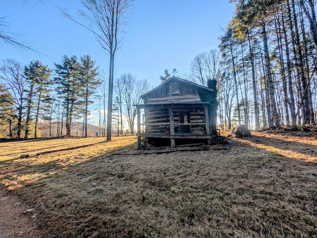 Photo of TBD Long Mountain Rd SW #1, Willis, VA 24380 (MLS # 104509)