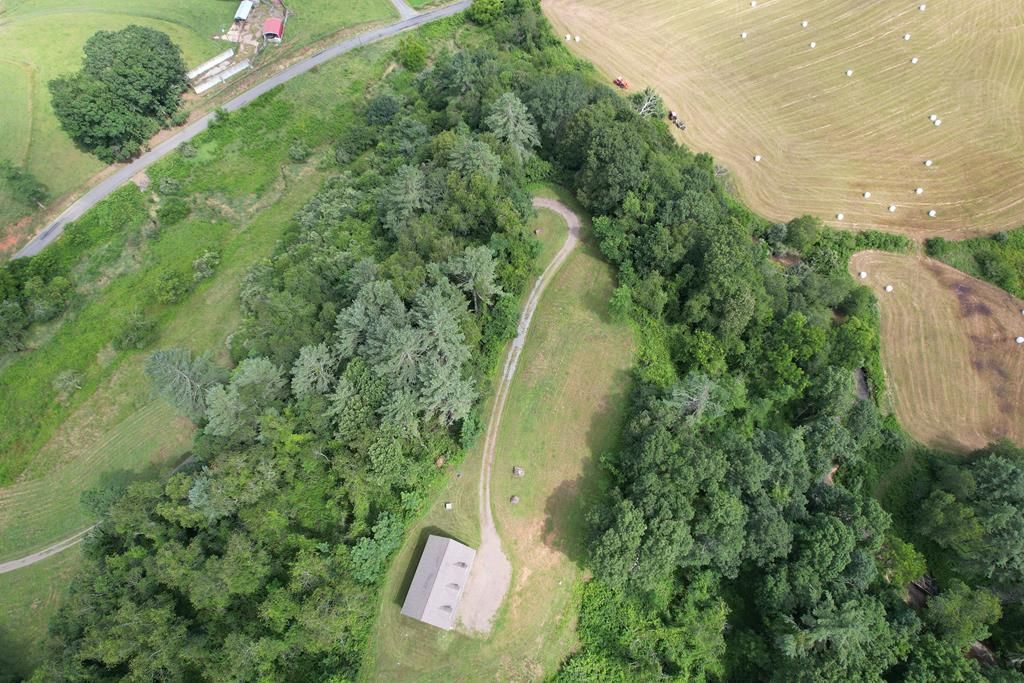 Photo of 285 Peaks Mtn Rd, Galax, VA 24333 (MLS # 100588)