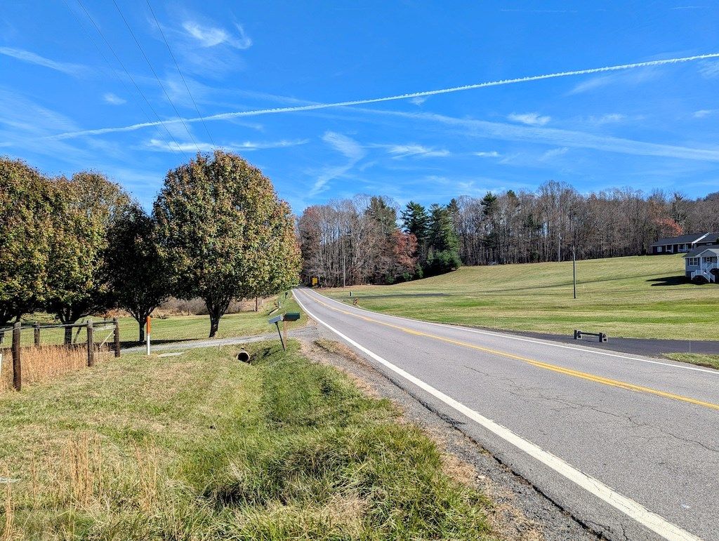 Photo of TBD Floyd Hwy S #61.52, Willis, VA 24380 (MLS # 97960)