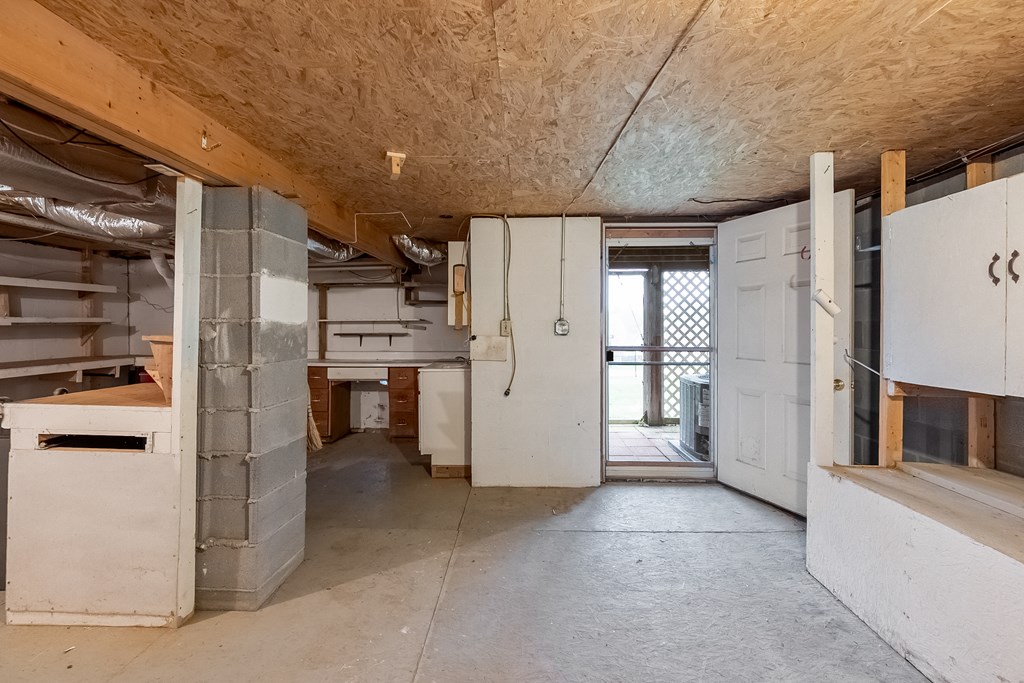 Wytheville, Virginia 24382, United States, 3 Bedrooms Bedrooms, ,2 BathroomsBathrooms,Residential,Active,103808