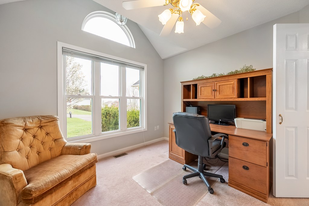 Wytheville, Virginia 24382, United States, 3 Bedrooms Bedrooms, ,2 BathroomsBathrooms,Residential,Active,103808