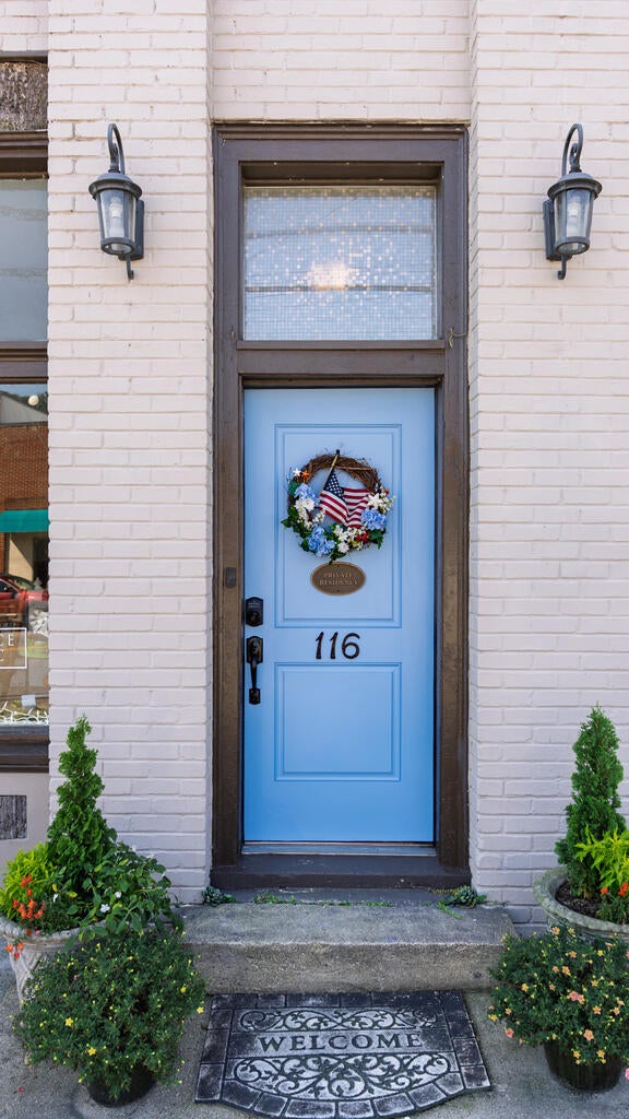 Photo of 116 West Main St, Independence, VA 24348 (MLS # 111767)