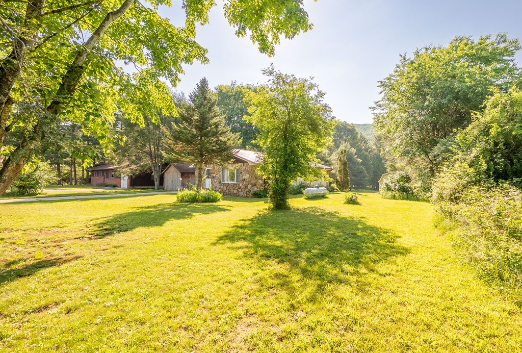 130 Plum Ln