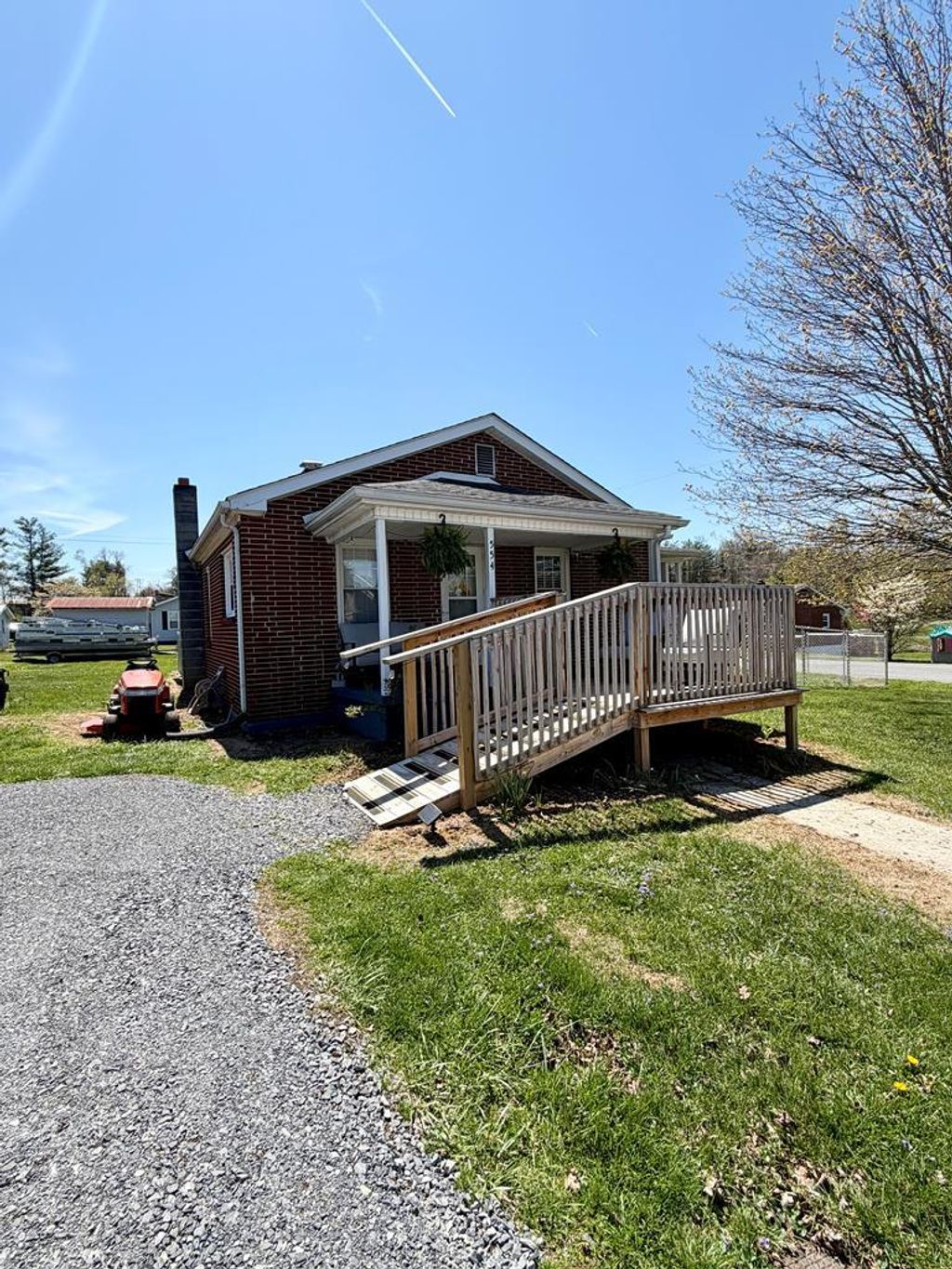 Photo of 554 Friendly Circle, Marion, VA 24354 (MLS # 109531)