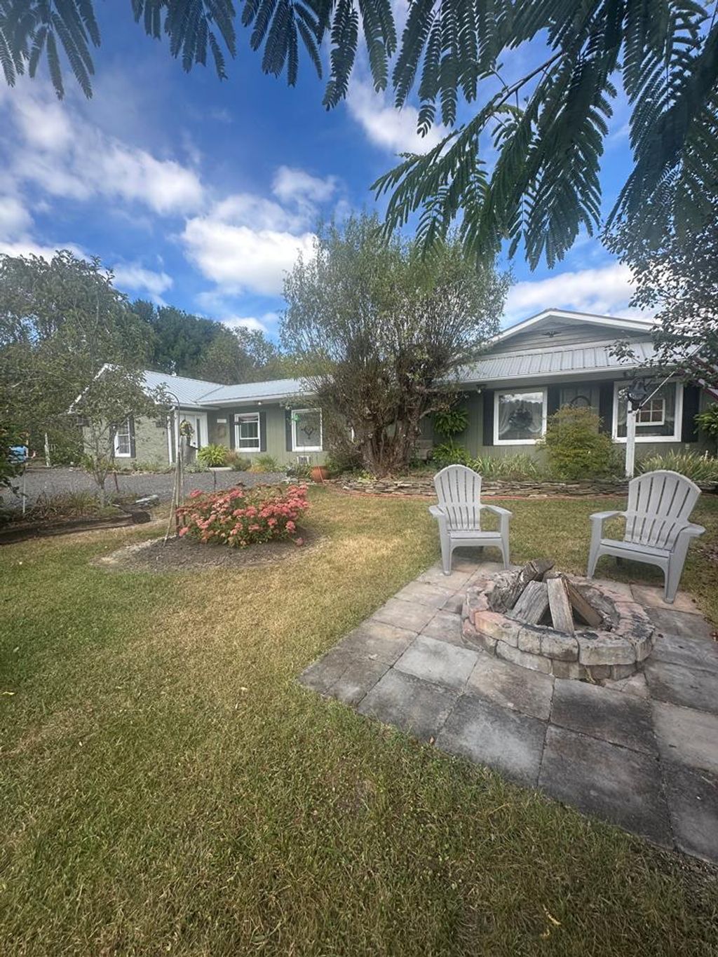 Photo of 645 E Main St, Fries, VA 24330 (MLS # 103579)