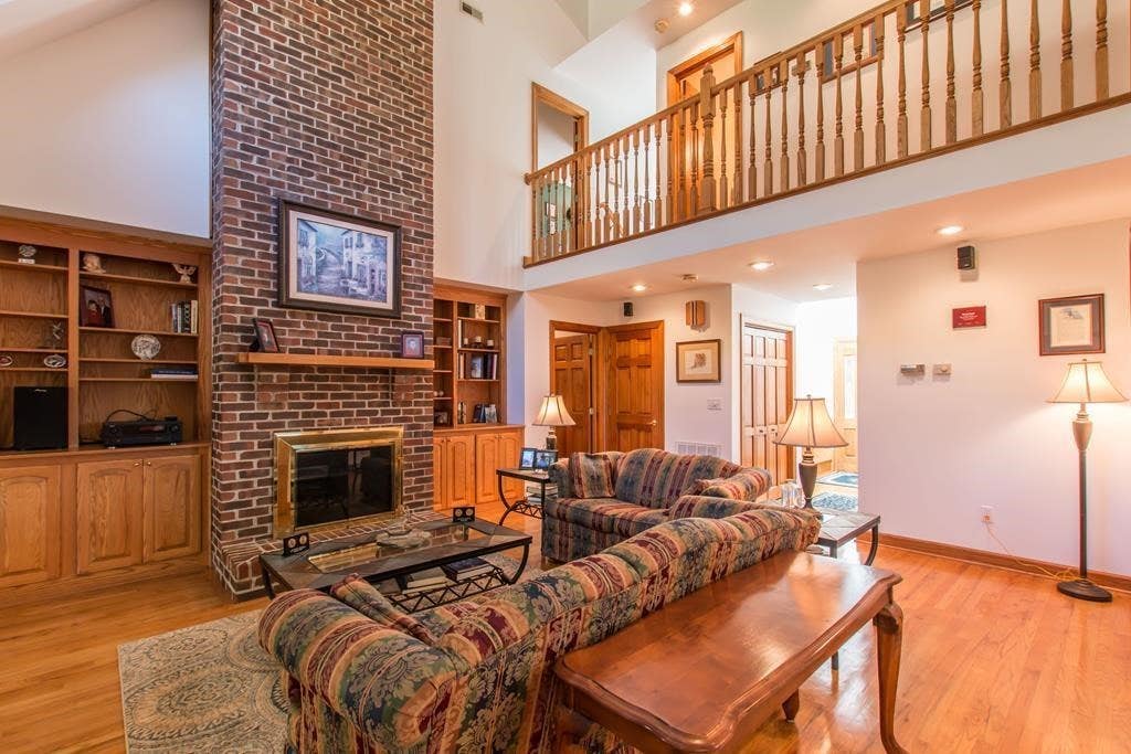 Photo of 21037 Rich Valley Rd, Abingdon, VA 24210 (MLS # 111050)