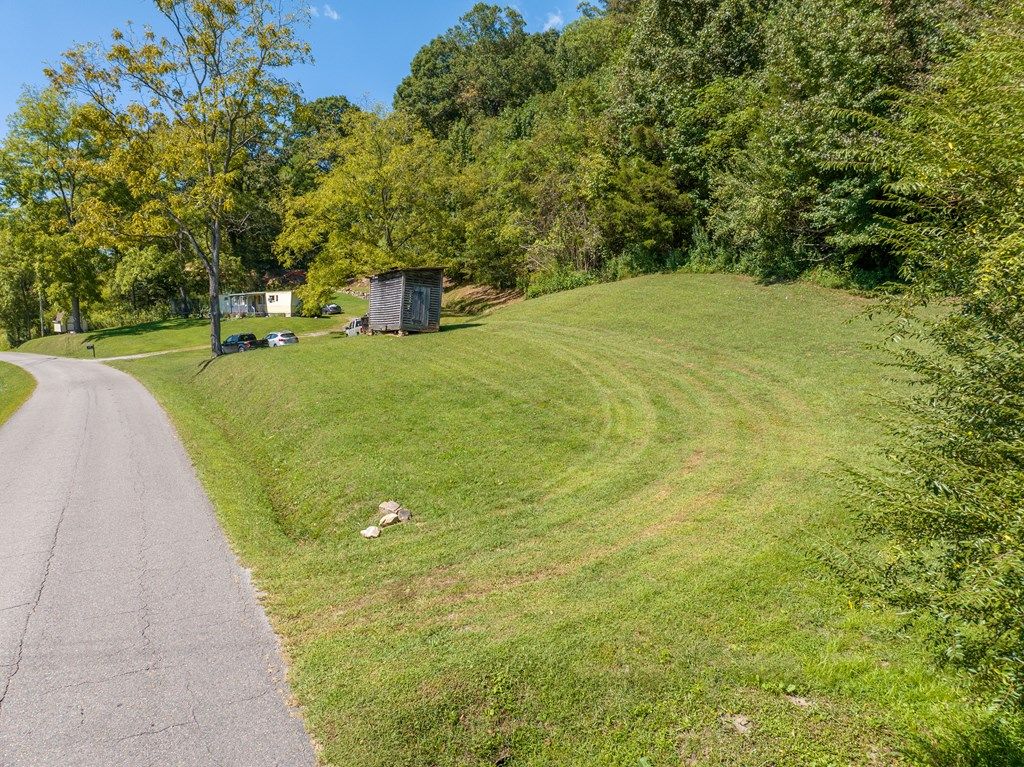 Photo of 20181 N North Fork River Road #6,7,8, Abingdon, VA 24210 (MLS # 103441)