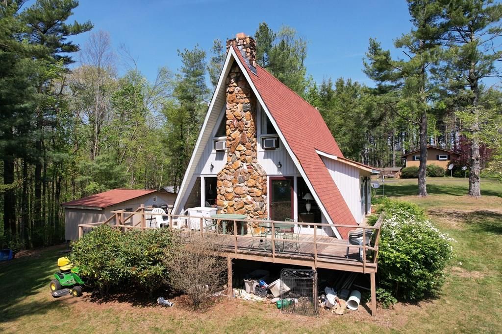 Photo of 138 Mountaineer Way, Fancy Gap, VA 24328 (MLS # 109799)