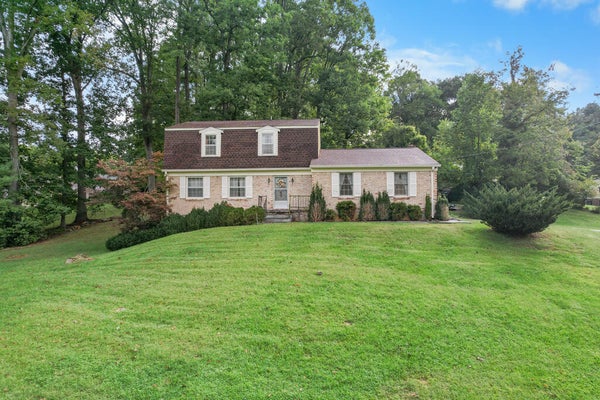 21720 PLANTATION RD, BRISTOL, VA 24202 - Image 71f0dfea8c0e71285ac1e975fa232f5e/889919446