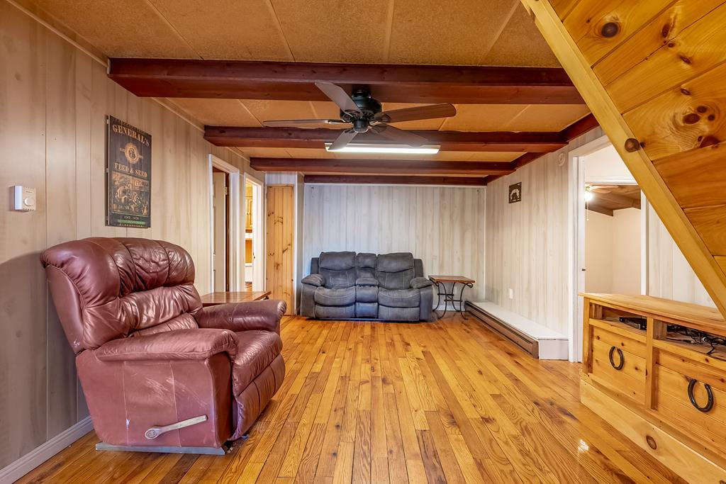 Dugspur, Virginia 24325, United States, 3 Bedrooms Bedrooms, ,2 BathroomsBathrooms,Residential,Active,122443