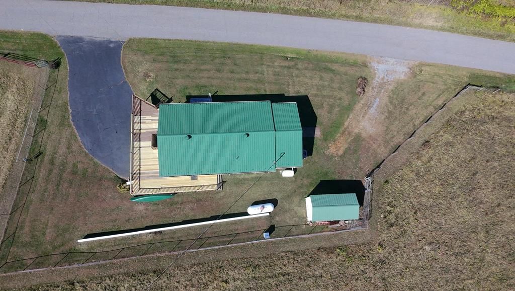 Photo of 1012 Ridgedale Rd, Saltville, VA 24370 (MLS # 103944)