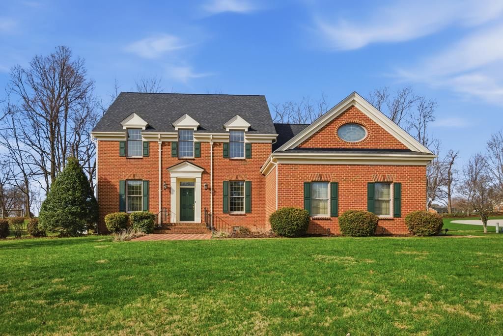 Photo of 465 Loretto Dr, Wytheville, VA 24382 (MLS # 109234)