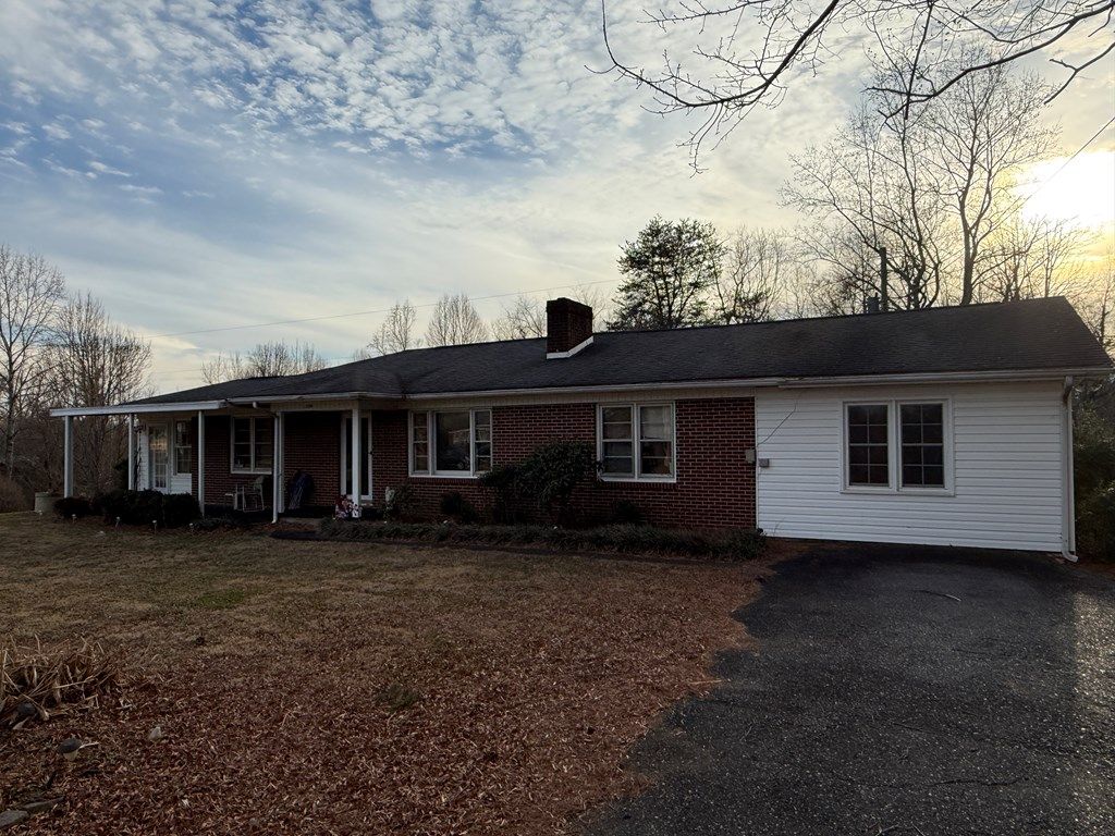 Photo of n/a 2282 Old Pipers Gap Rd, Cana, VA 24317 (MLS # 104659)
