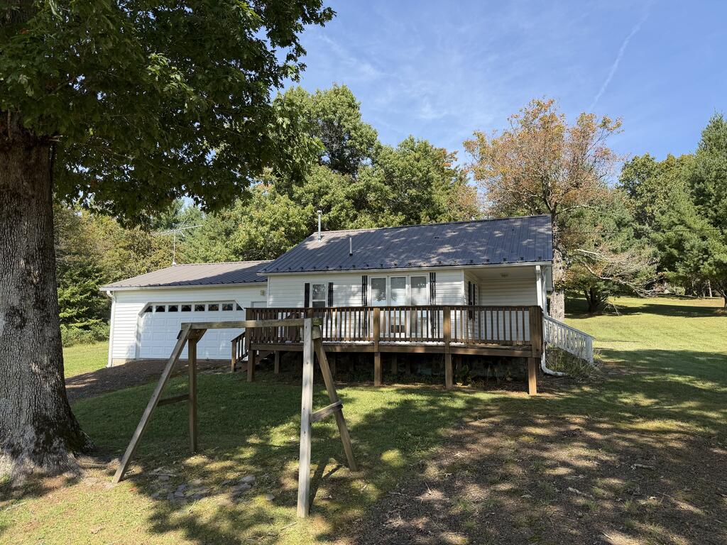 Photo of 1405 Luke Helms Rd, Meadows of Dan, VA 24120 (MLS # 112293)