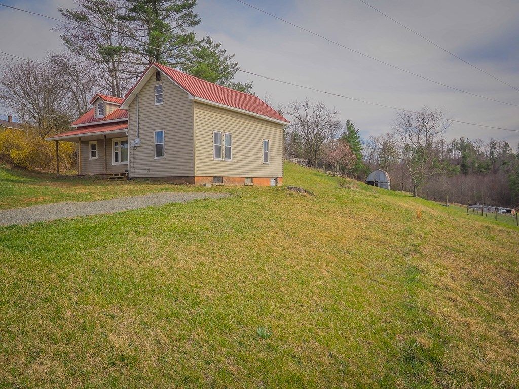 Photo of 104 Barbershop Lane, Fries, VA 24330 (MLS # 99081)