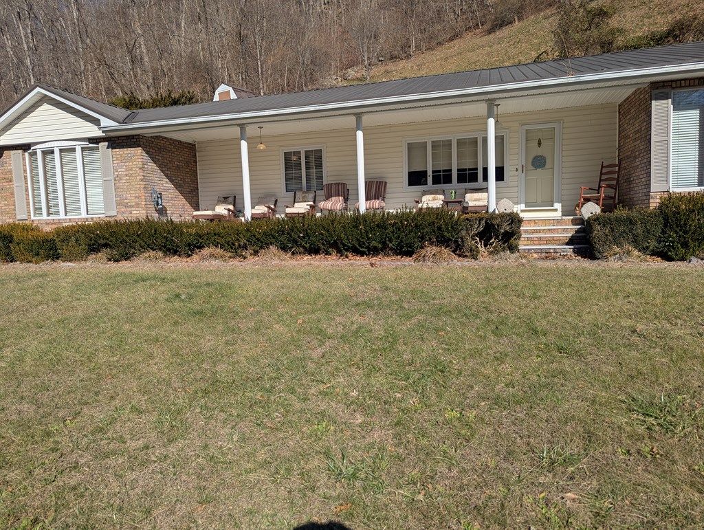 Photo of 1332 GP Branch Road, Vansant, VA 24656 (MLS # 104622)