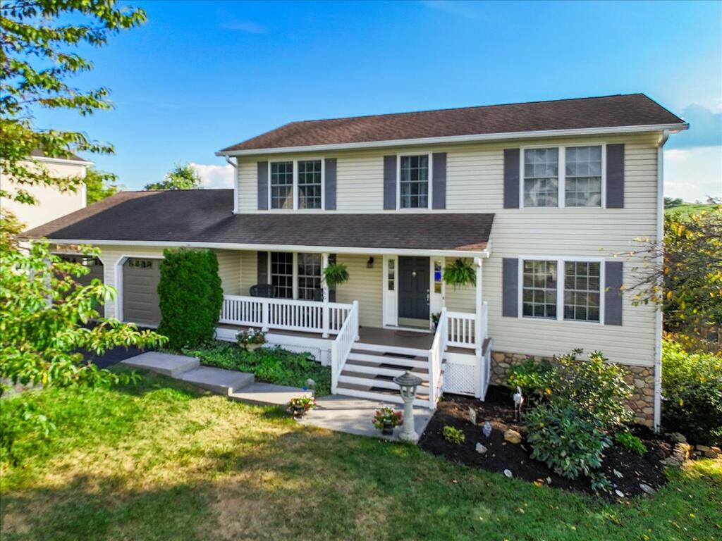 Photo of 860 George Edward Viaduct, Christiansburg, VA 24073 (MLS # 111762)