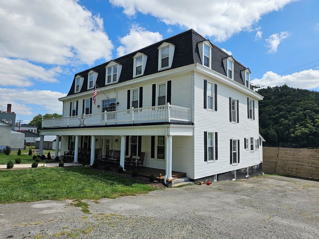 Photo of 509 Main St, Fries, VA 24330 (MLS # 97465)